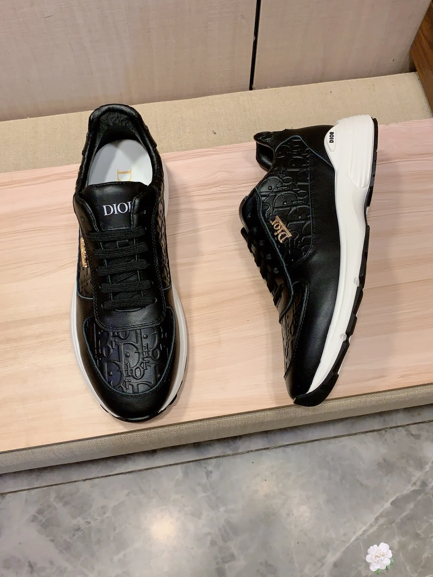 Men's Men's Shoes💰460💰💰🎩🎩[Lightning][Lightning] "Dior DIOR*" The latest and most popular casual shoes, top brand [seduce] luxury~purchase, top~quality. [Strong] The upper is made of imported breathable cowhide with material ➕ breathable sheepskin feet (•) and fine workmanship. The original stylish and stylish soft rubber wear-resistant and non-slip outsole is light and comfortable on the feet. The real thing looks better when photographed in person. No. 0121: Code: 38-44, 3️⃣ colors selected